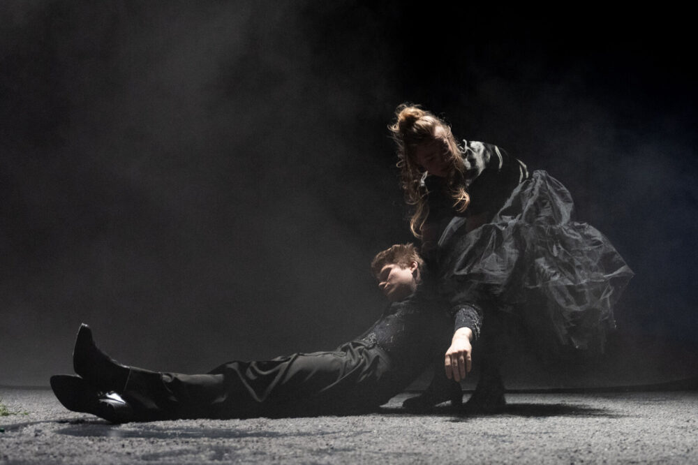 Romeo und Julia auf der Bühne des  Rheinischen Landestheater | Shakespeare Festivals Neuss &copy; Christine Tritschler