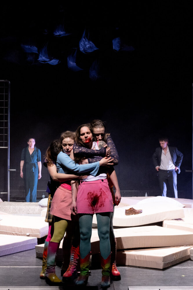 &copy; Christine Tritschler